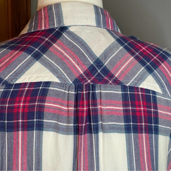 Rails Brit Sleeveless Plaid Shirt - Size S - very soft - like new condition - Picture 11 of 14